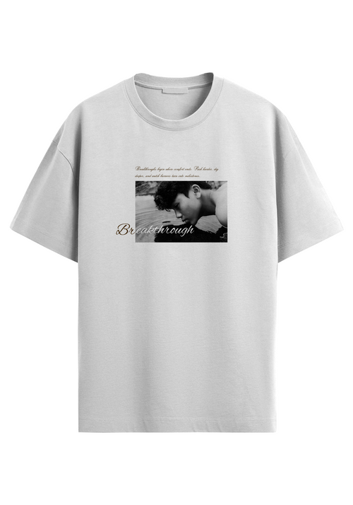BREAKTHROUGH OVERSIZED T-SHIRT
