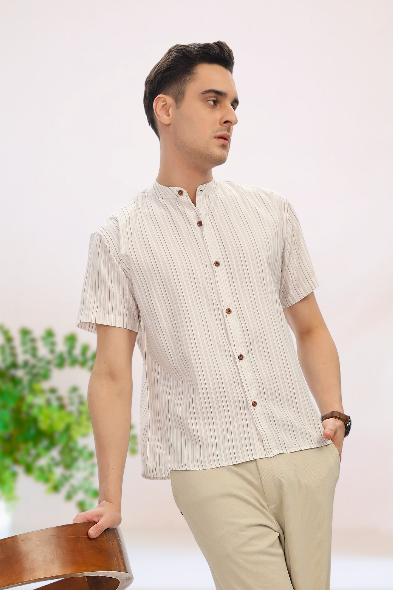 MANDARIN COLLAR MINIMALIST COTTON SHIRT